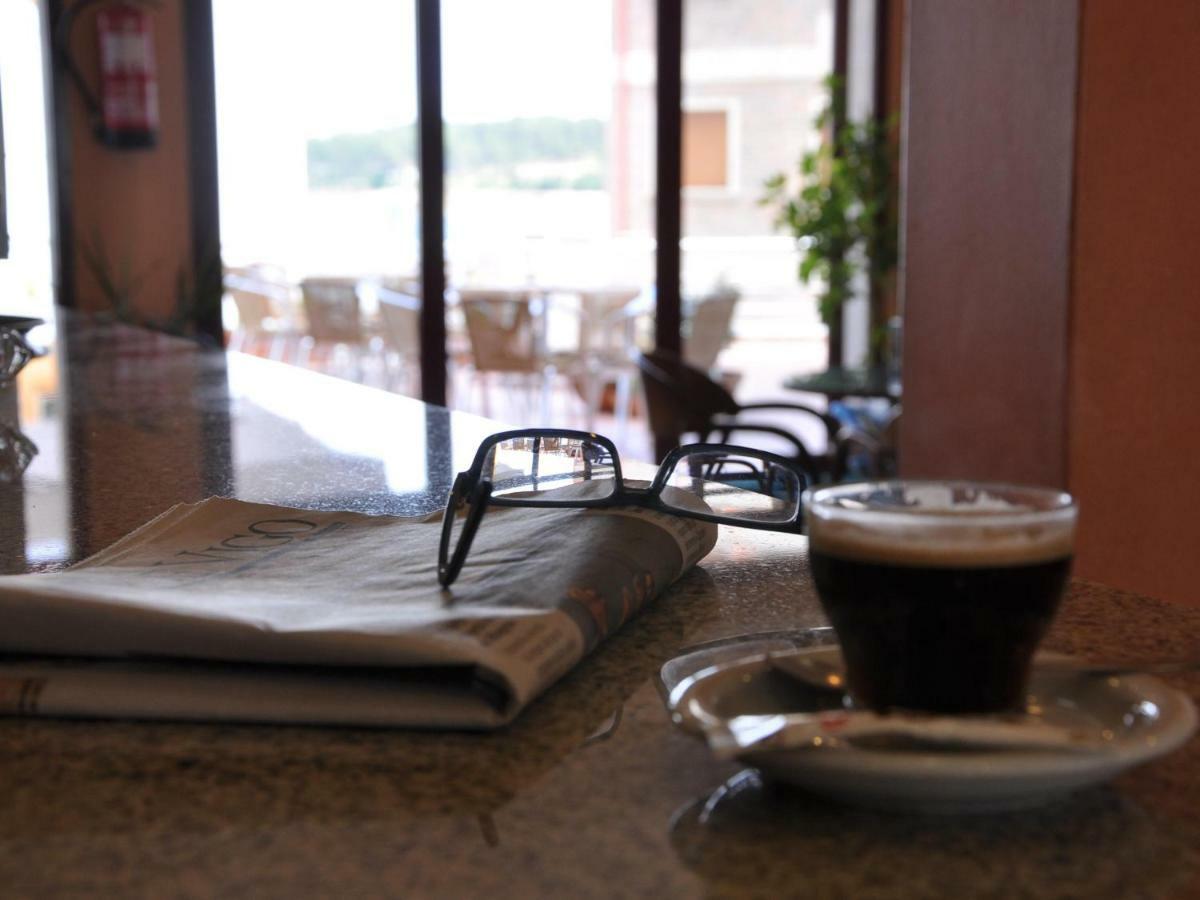 Hostal Mourelos O Grove Kültér fotó